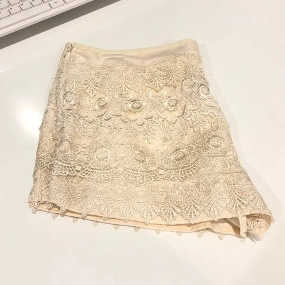 San Souci Ivory Lace Shorts Large New - Picture 15 of 16